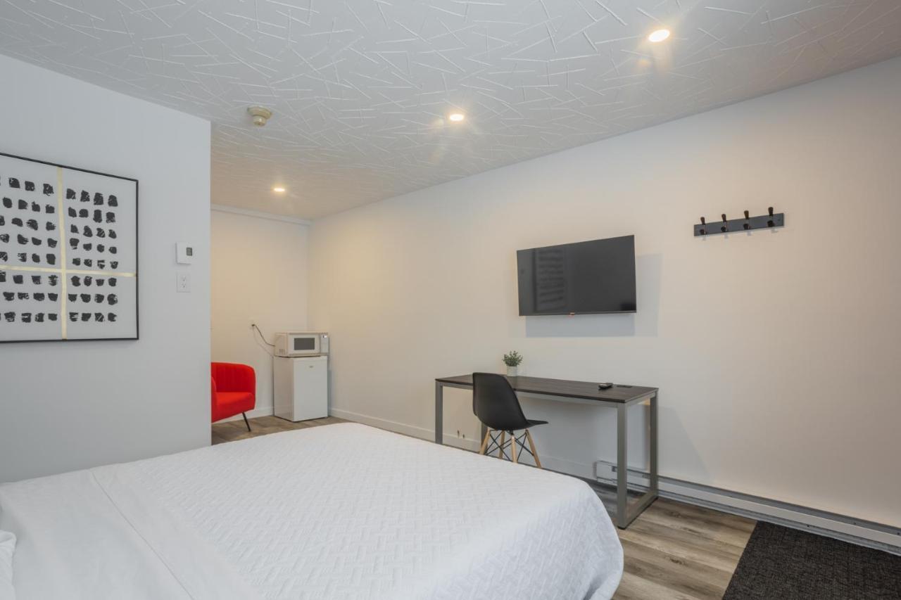 Motel Champlain Brossard Dış mekan fotoğraf
